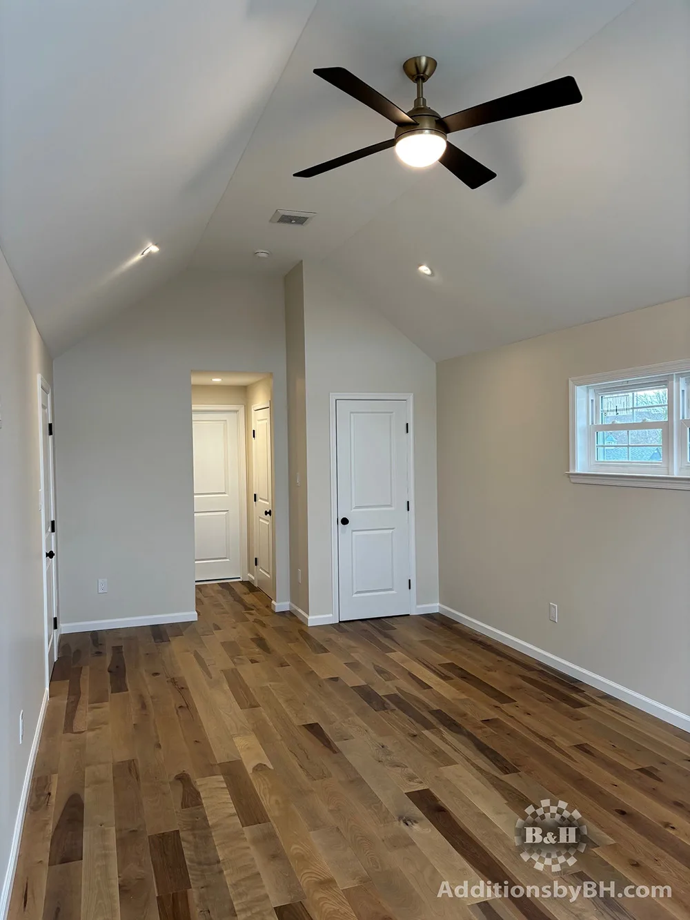 Gallery image 32