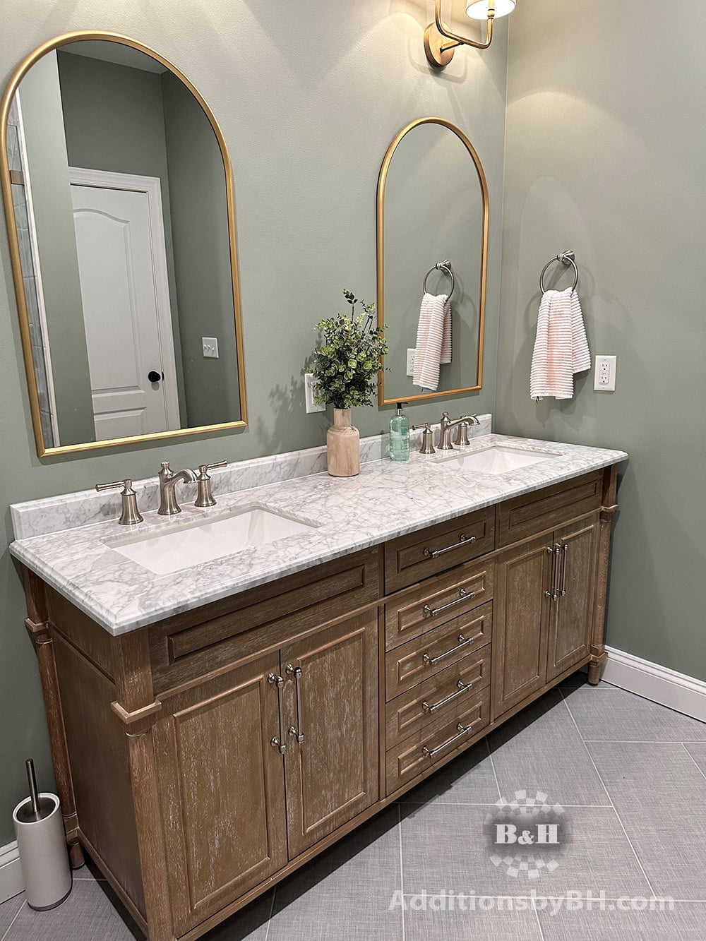 Gallery image 17