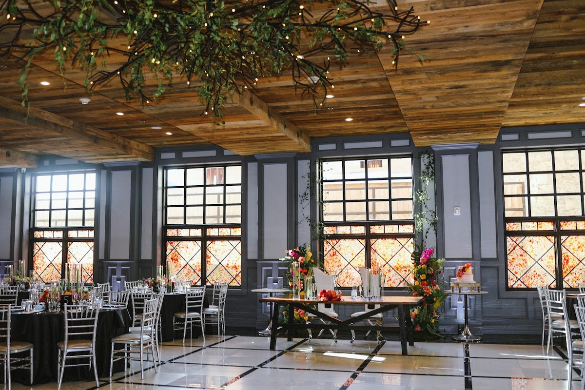 Logan Inn - Wedding & Events