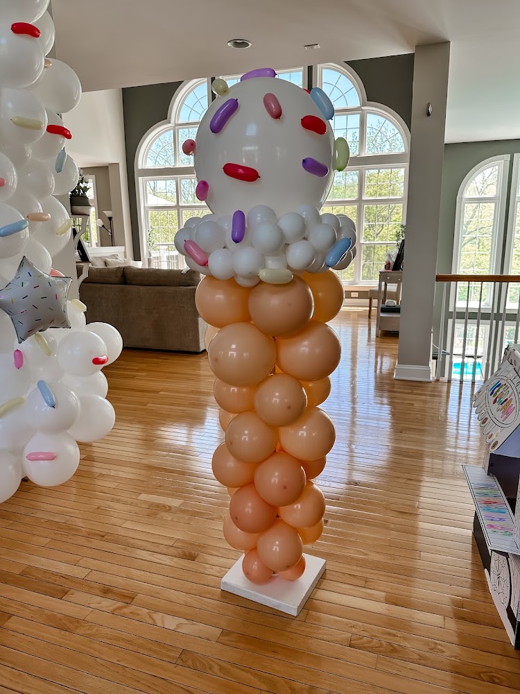 Kellys Balloons and Rentals