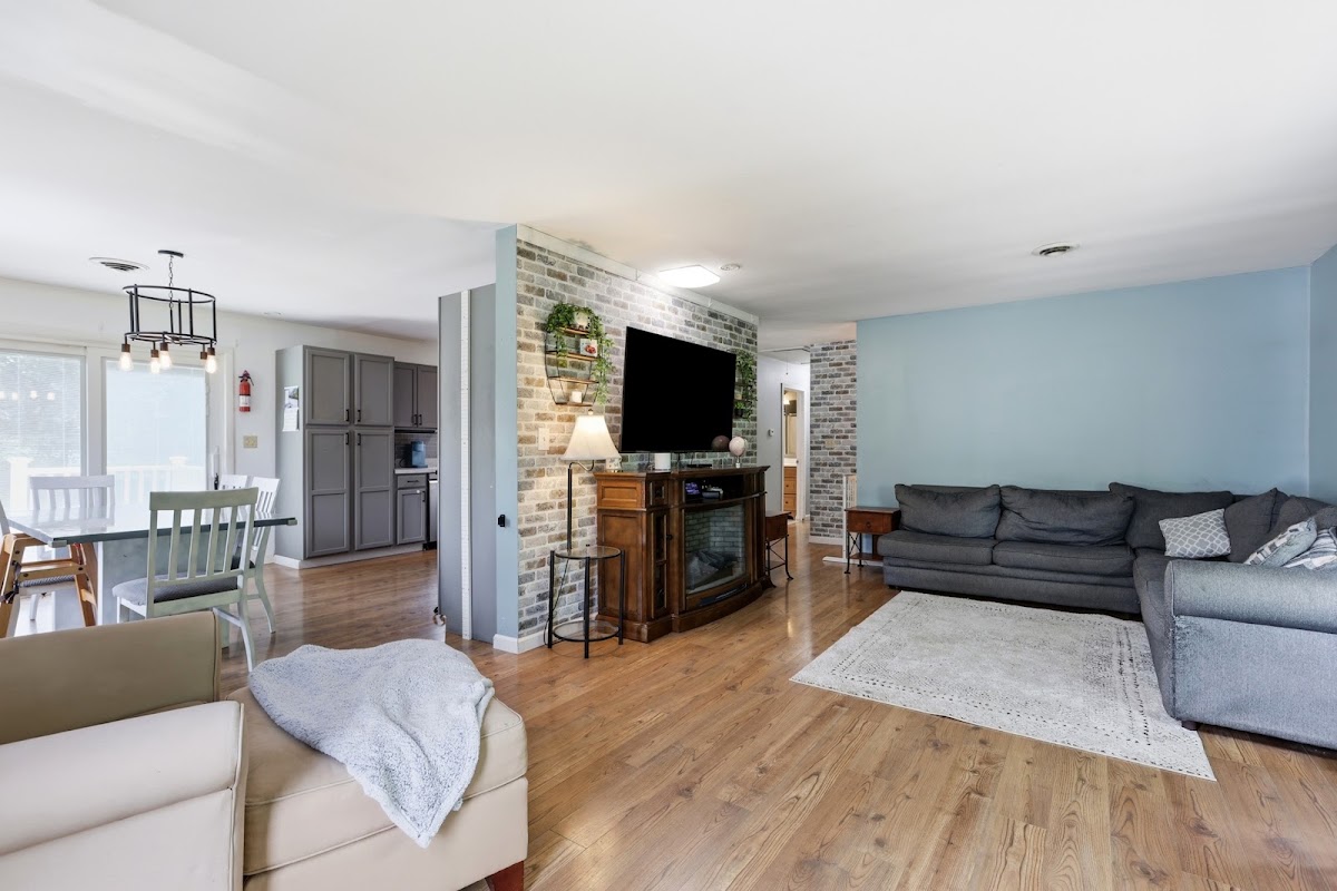 Kimberly Rosado - Keller Williams Real Estate