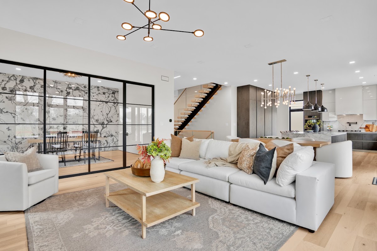 Vibrant Staging & Design LLC • Home Staging • Interior Design