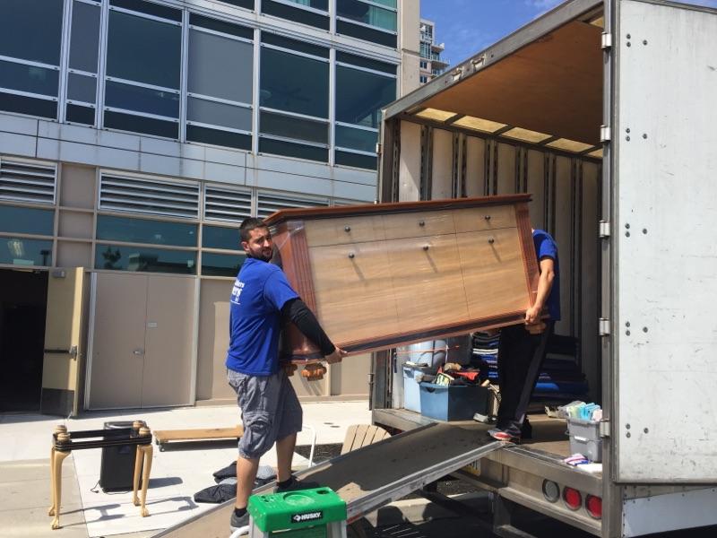 Brothers Movers