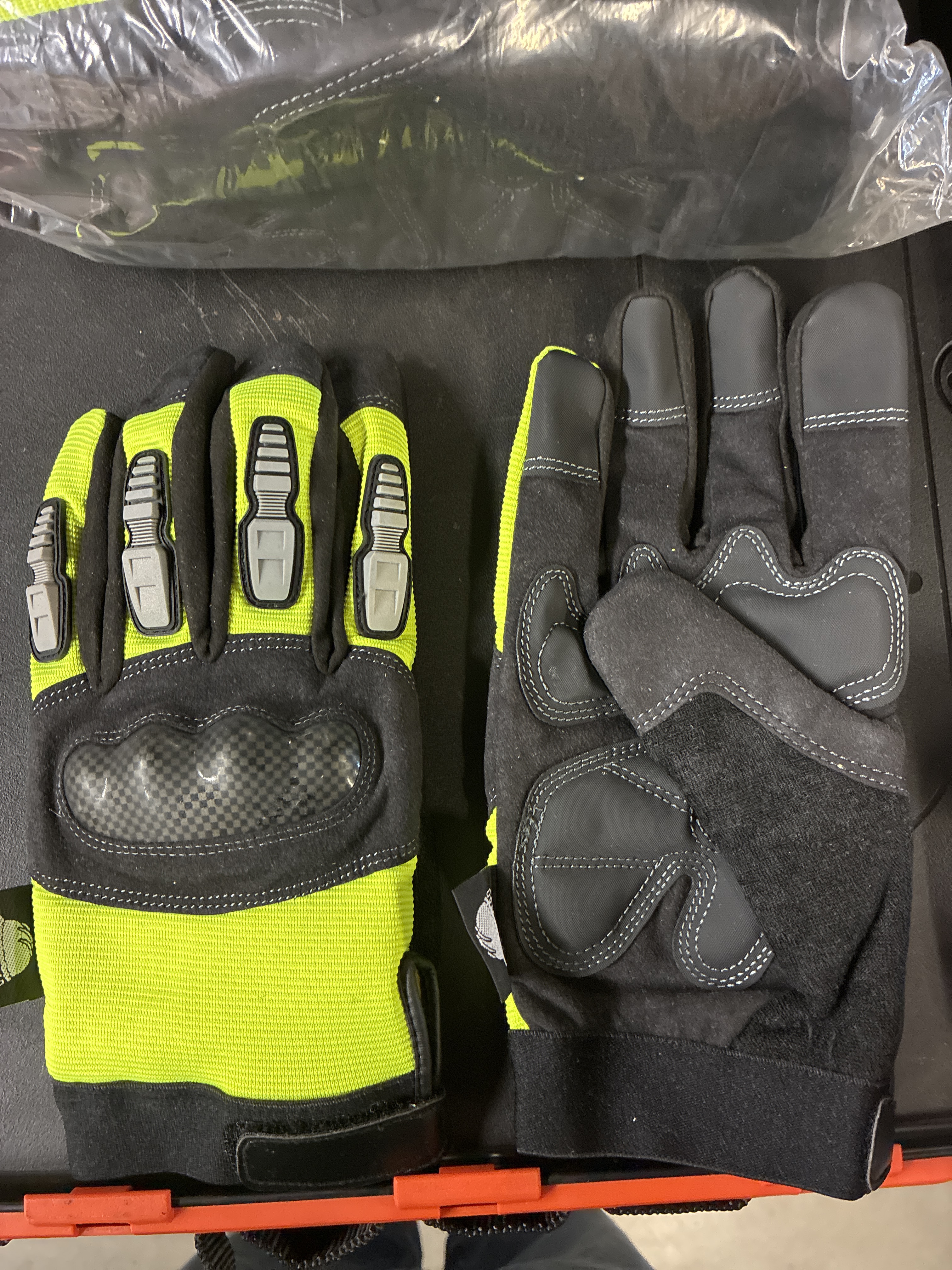 Kevlar TPU Knuckle Gloves