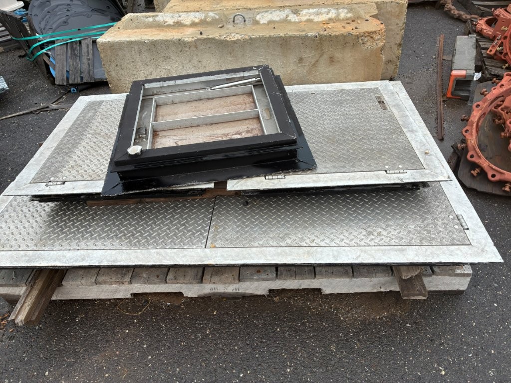 Halliday Aluminum Hatches