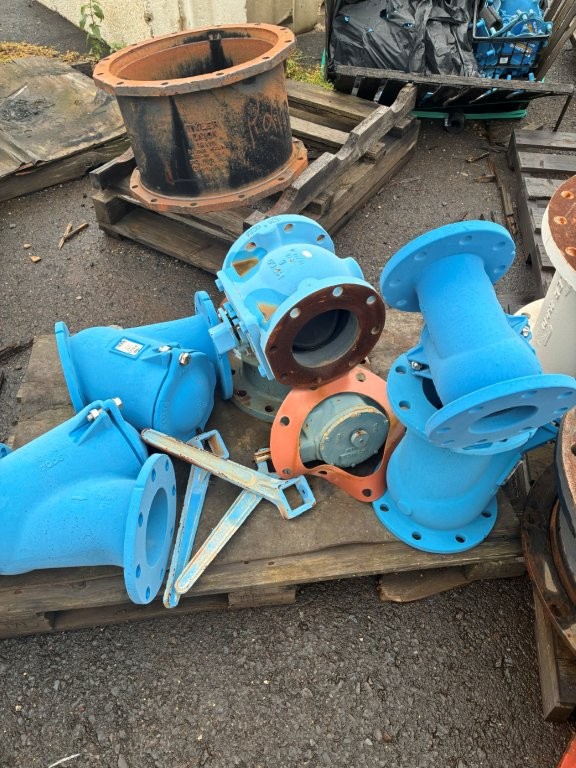 Mixed Lot of Ball Check Valves and Flanged Plug Valves